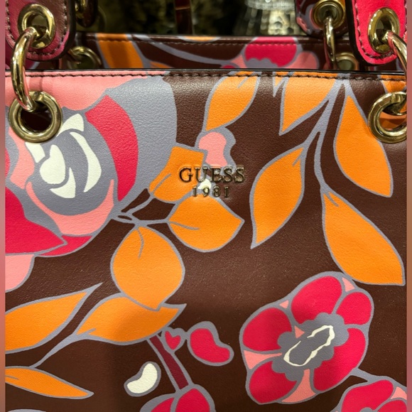 **SOLD** — #1 Guess Bag - Multi Color Floral - Picture 2 of 3
